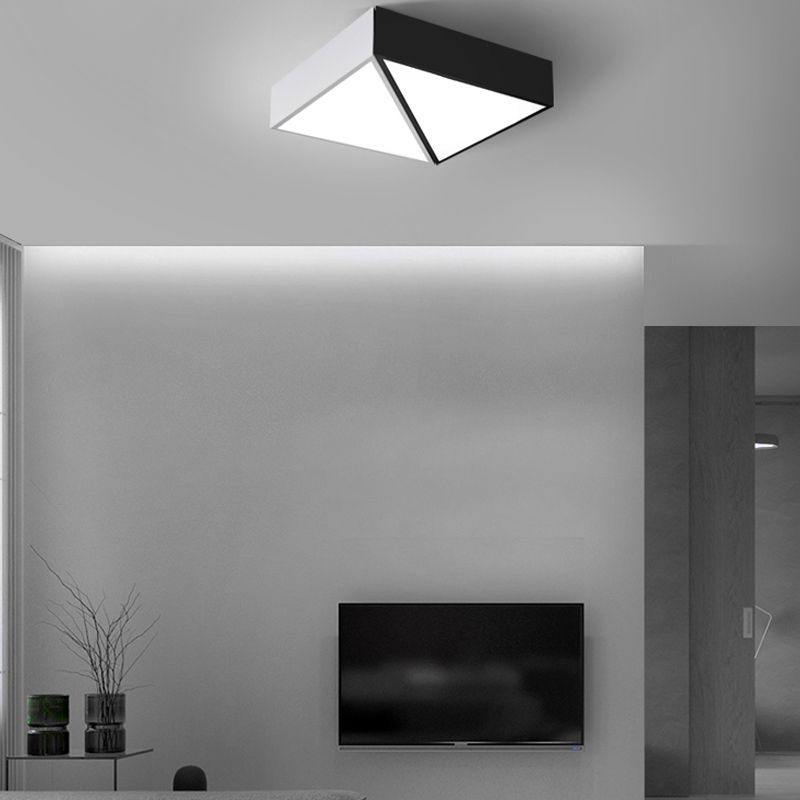 Plafoniera da incasso a soffitto per camera da letto triangolare in metallo LED Lampada da soffitto semplice per montaggio a soffitto