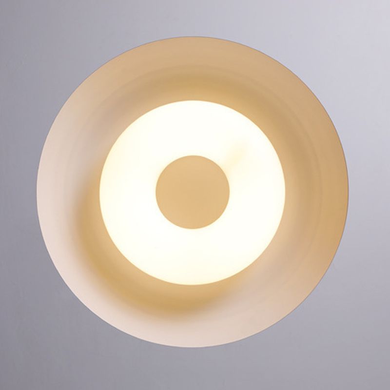 Modern Metal Flush Mount Circle Shape Ceiling Light with Plastic Shade for Living Room