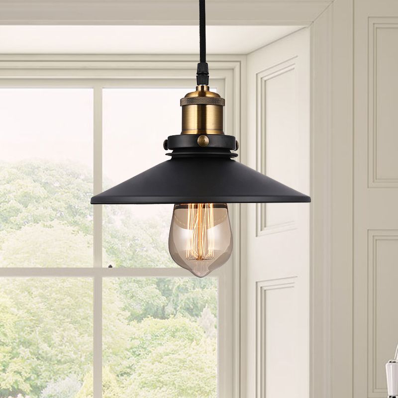 Schwarze konische Deckenleuchte Vintage -Stil Metallic 1 Lampen Wohnzimmer Hanges Anhänger Licht mit Riemenscheibe