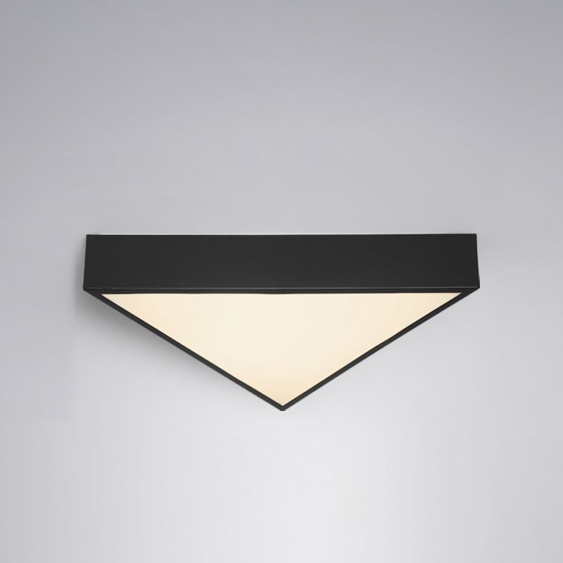 Plafoniera da incasso a soffitto per camera da letto triangolare in metallo LED Lampada da soffitto semplice per montaggio a soffitto