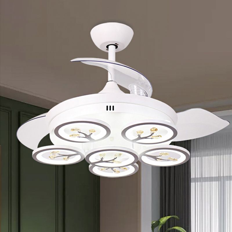 Bloemsalon Hangende ventilator Licht Moderne afgeschuinde kristal regendruppels LED Wit semi -spoeling met 4 messen, 42 "W