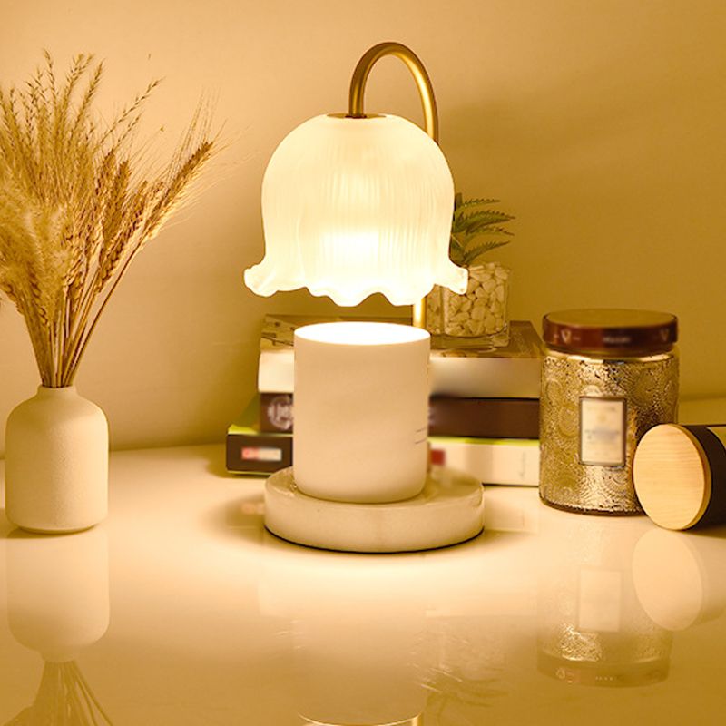 Flower Table Lamp Modern Aromatherapy Melting Wax Desk Lamp (Without Aromatherapy Candles)