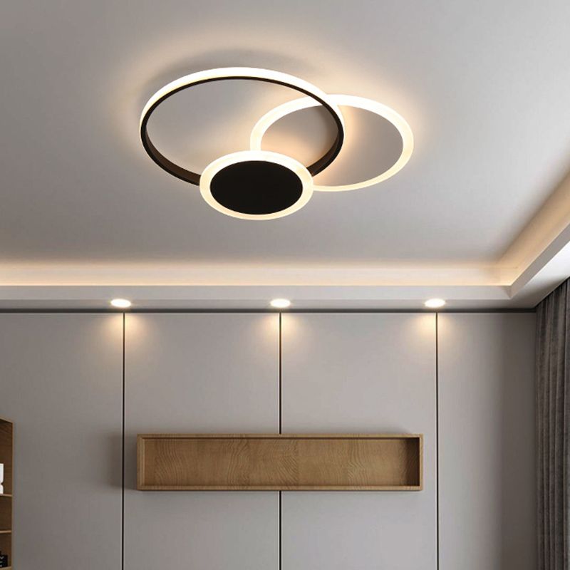 Circles Close to Ceiling Lighting Minimalist Style Metal LED Flush Mount Lighting