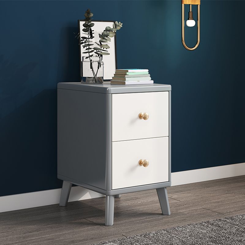 Solid Wood Nightstand Modern 2-Drawer Storage 20 Inch H Night Table with Legs