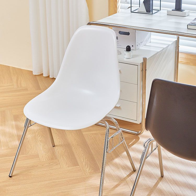 Industriellen Stil Armless Side Chairs fester Rückenplastik -Essstuhl für Zuhause