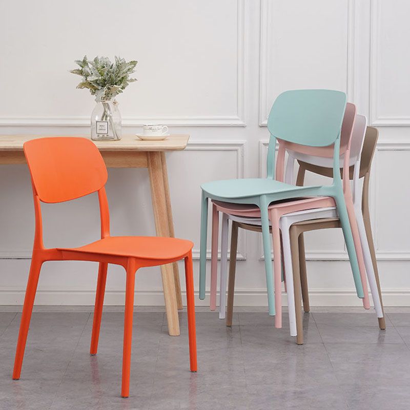 Plastic Dining Chair Open Back Dining Side Furniture in Matte Finish for Home