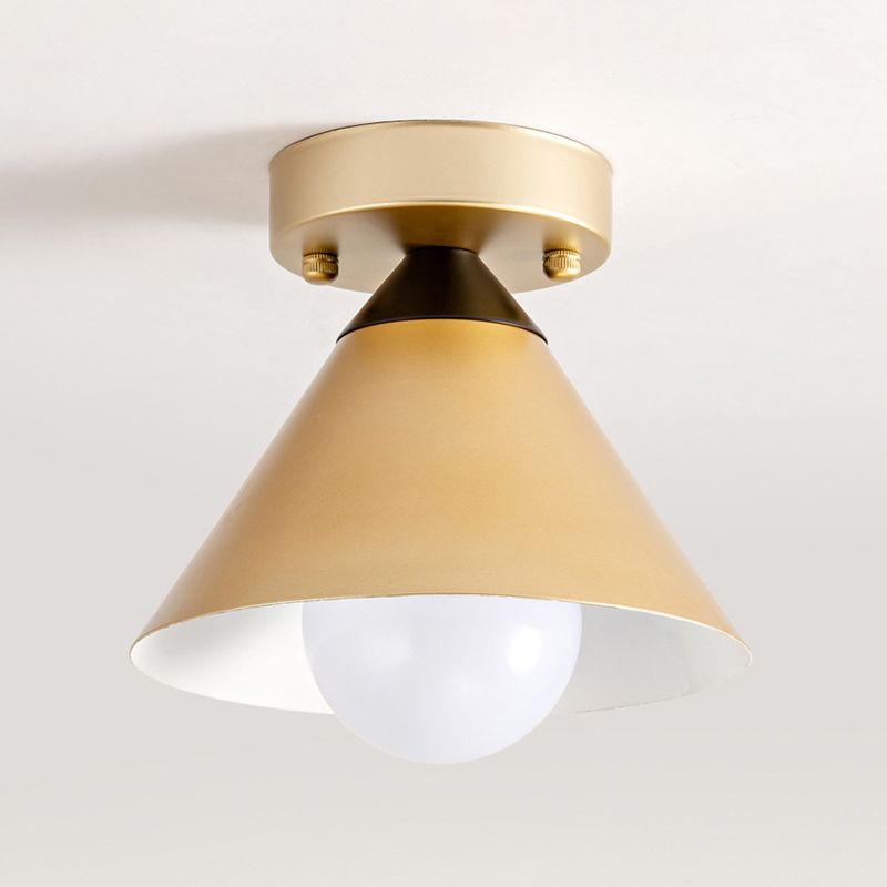 Single Modern Golden Flush Mount Lighting Metal Ceiling Light for Bedroom