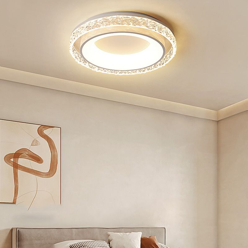 Metal and Acrylic Flush Round LED Contemporary Ceiling Flush Mount in White & Clear