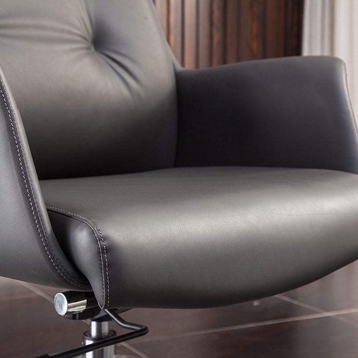 Contemporary Managers Chair Tilt Mechanism Swivel with Wheels Ergonomic Executive Chair