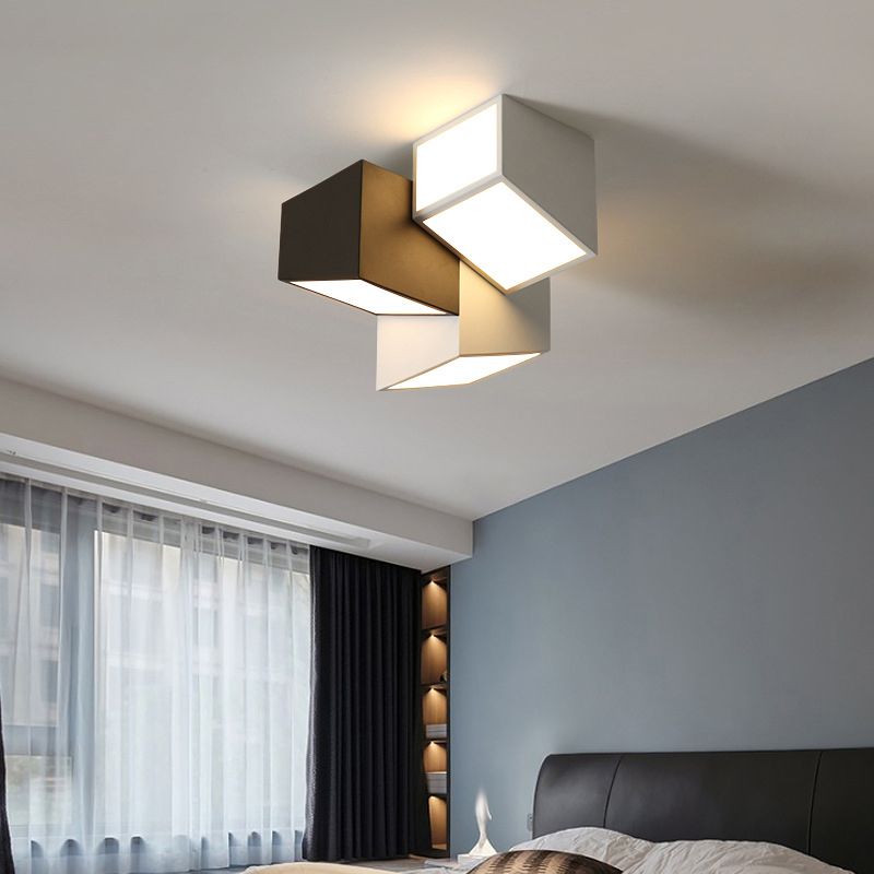 Metal Geometric Flush Light Modern 3 Lights Flush Mount Ceiling Light