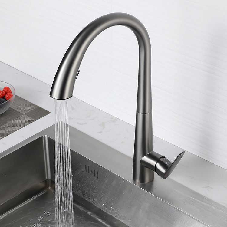 Contemporary Pull Down Kitchen Standard Faucet Single Handle Faucet with Pull Out Sprayer