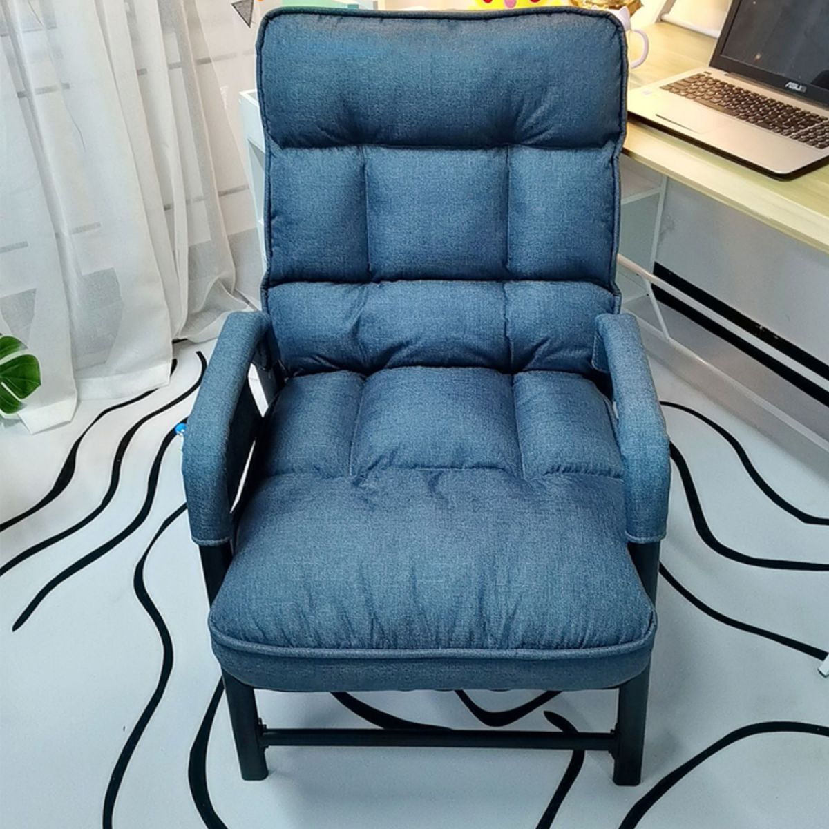 Contemporary Recliner Chair with Side Pockets and Metal Legs and Tufted Back