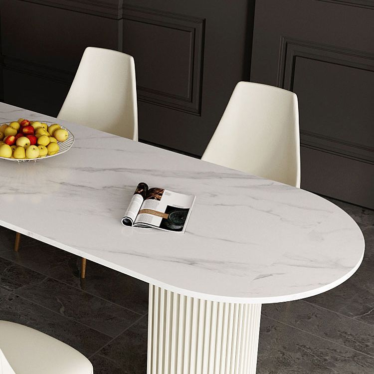 Traditionele luxe eettafel witte sinters stenen tafel voor keuken