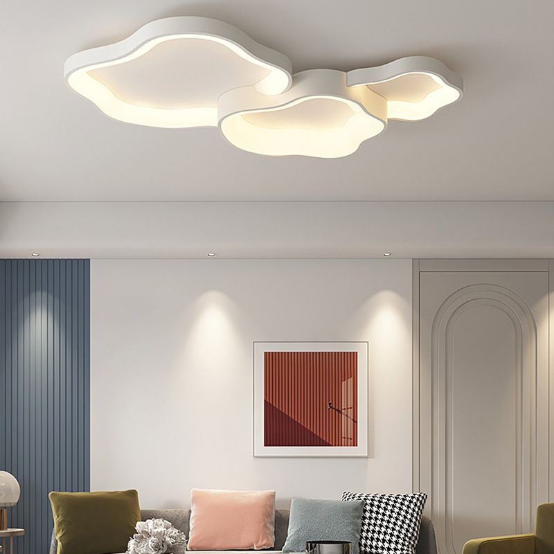 Contemporary 1 / 3 - Light Flush Mount Cloud Shape LED Flush in Matte White