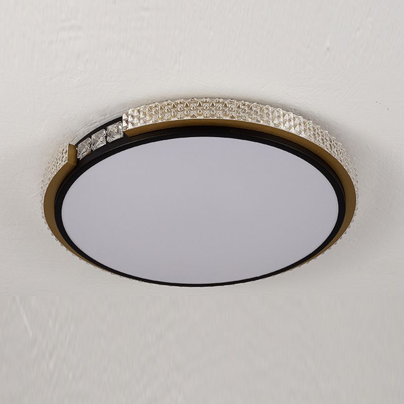 Modern Ceiling Light Round LED Flush Mount Light with Crystal for Living Room