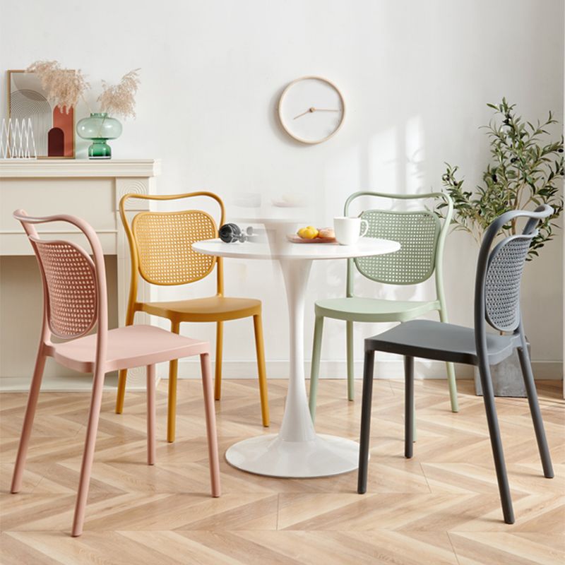 Plastic Outdoors Dining Chairs Modern Stacking Indoor-Outdoor Chair