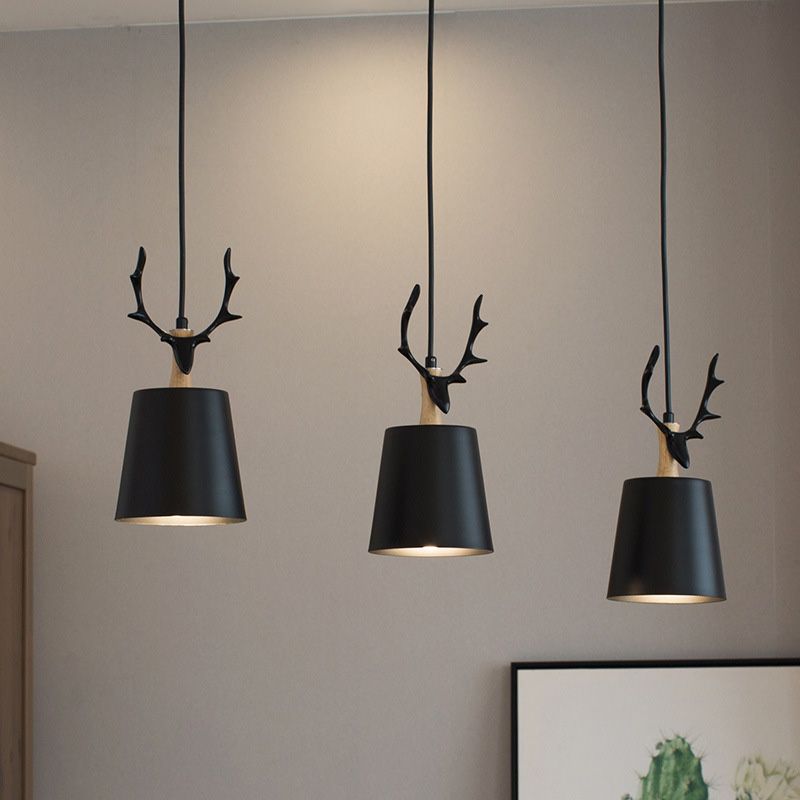 Nordic Style 3-Bulb Hanging Light Deer Decoration Conical Pendant with Metal Shade