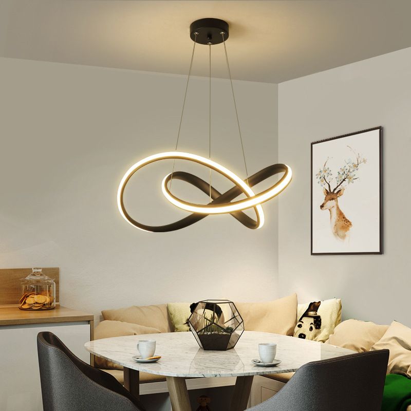 Twisted Dinning Room Pendant Light Fixture Metal LED Modern Style Pendant Chandelier in Black