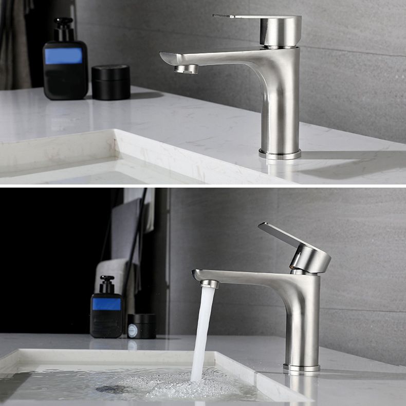 Modern Vessel Faucet Copper Single Handle Low Arc Vessel Faucet for Home