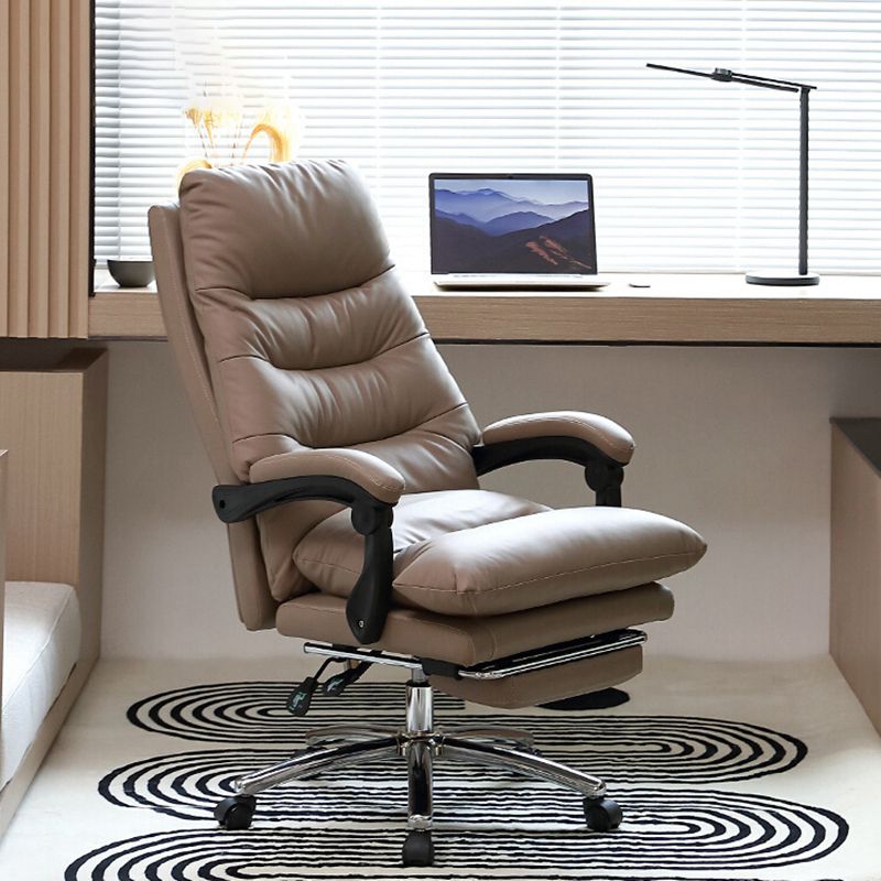 Modern Leather Office Chair Padded Arms Adjustable Seat Height Desk Chair with Wheels