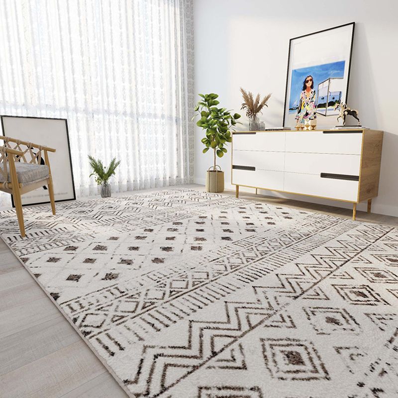 White Tone Shabby Chic Indoor Rug Polyester Tribal Print Carpet Easy Care Rug for Home Decoration