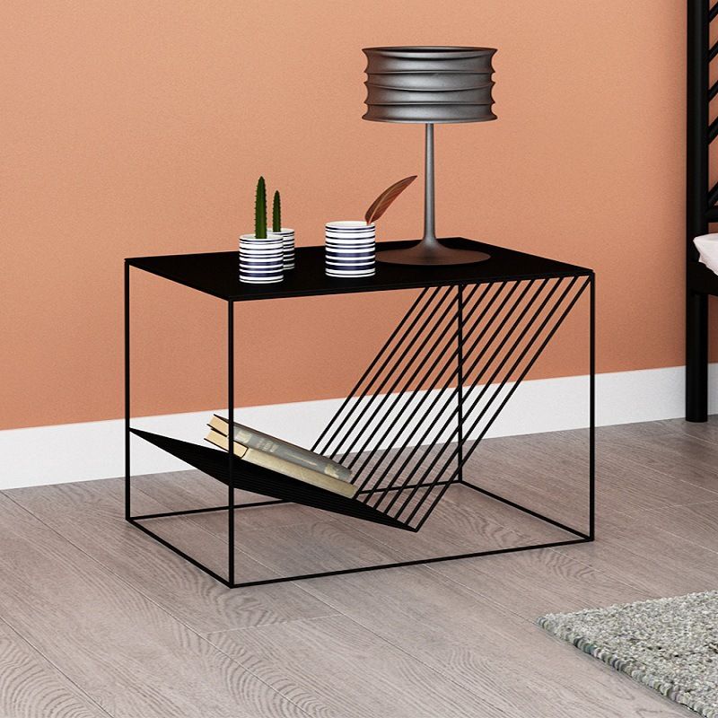 Metal Bed Nightstand Lower Shelf Accent Table Nightstand for Bedroom