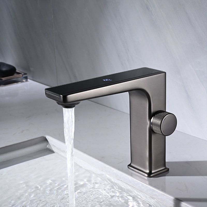 Contemporary Faucet Solid Color Metal LED Vanity Sink Faucet for Bathroom