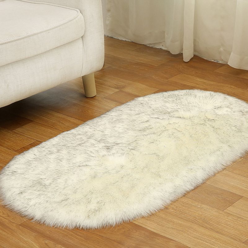 Multi Colored Plain Rug Faux Fur Minimalist Carpet Non-Slip Pet Friendly Stain Resistant Rug for Sitting Room