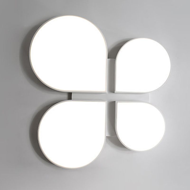 Modern Style Flower Shape Flush Mount Acrylic Ceiling Light in White for Living Room