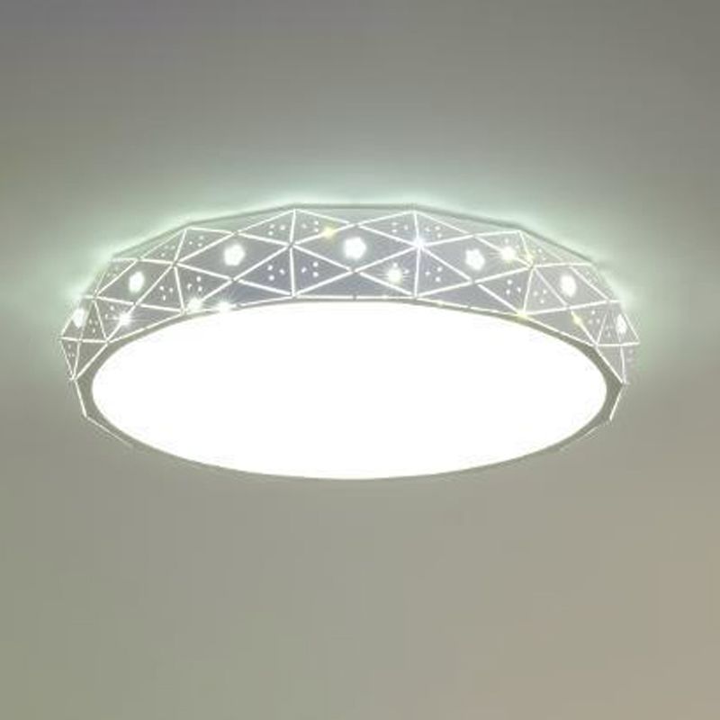 Modern Ceiling Lighting Geometric LED Flush Mount Fixture in White for Living Room