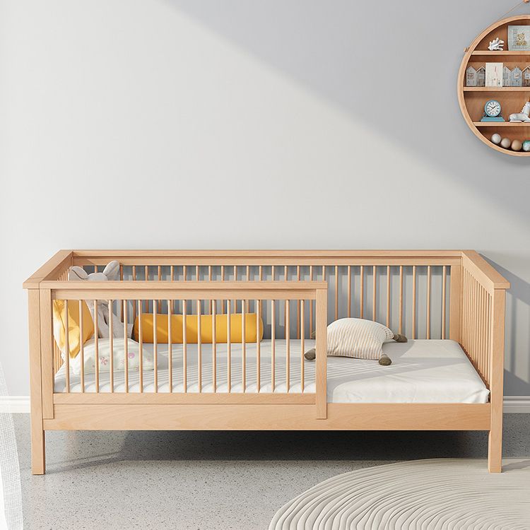 Modern Solid Wood Baby Crib Beech Nursery Bed with Guardrail