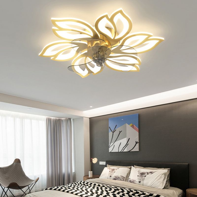 Fleurée de fleurs ventilateur de plafond en métal Style moderne 6 lumières Fan Plafond Lampe