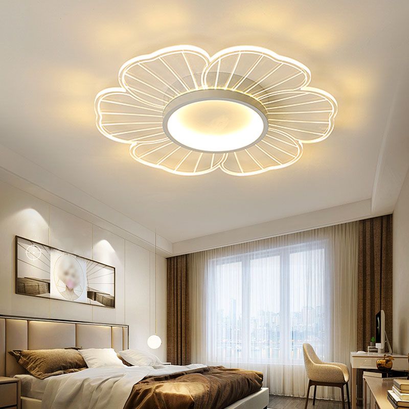 Modern Flower Shape Ceiling Fixture Metal Flush Light with Acrylic Shade for Living Room