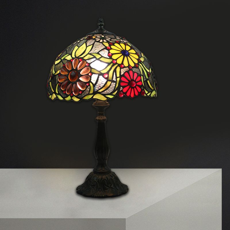 1-Bulb Bowl Table Lamp Mediterranean Green Finish Hand Cut Glass Night Lighting with Flower Pattern