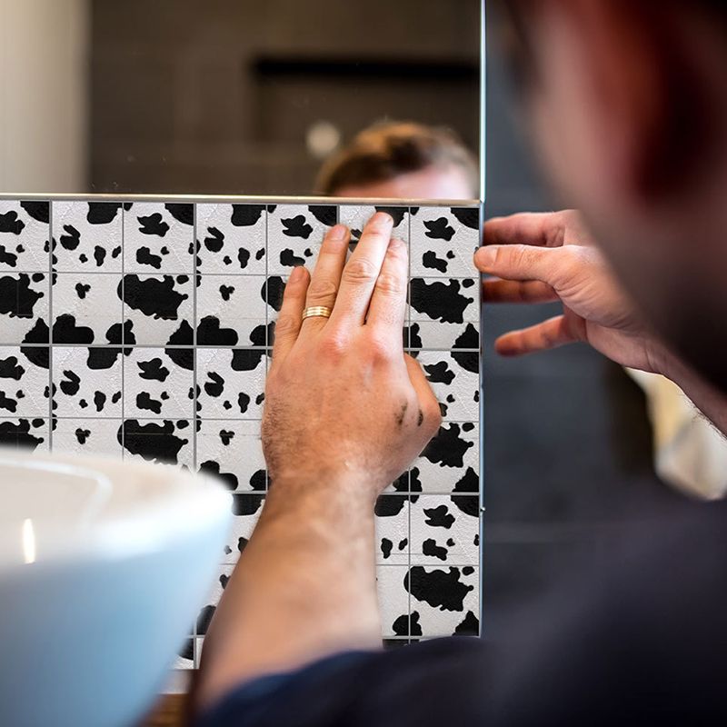 Spots Peel and Stick Wallpaper Panel Set in Black-White Novelty Wall Covering for Bath