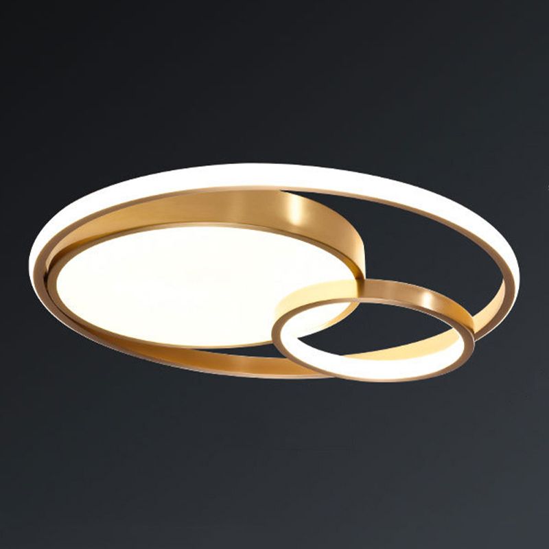 Modernism Flush Mount Ceiling Light Round Flush Lighting in Gold for Bedroom