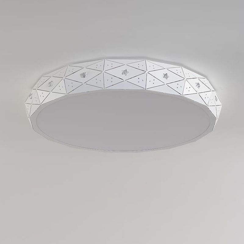 Modern Ceiling Lighting Geometric LED Flush Mount Fixture in White for Living Room