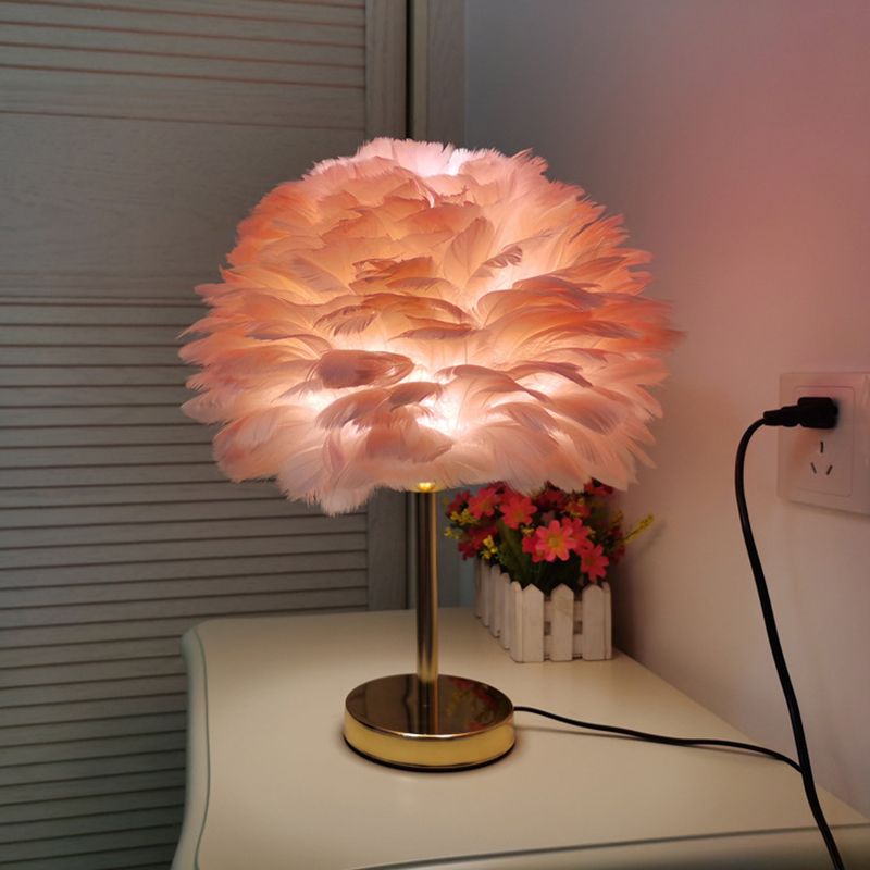 Modern Style Desk Light Colorful Feather Desk Lamp for Bedroom