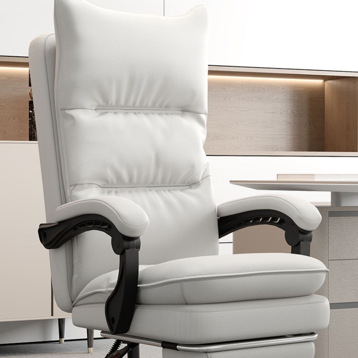 Leather Padded Arms Office Chair No Distressing Ergonomic Desk Chair with Wheels