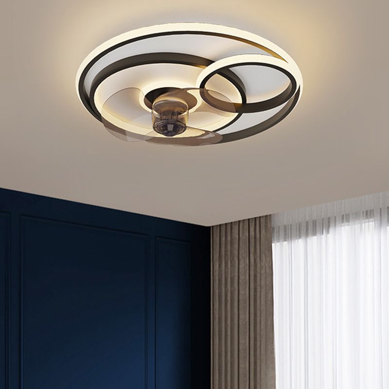 Nordic Metal Ceiling Fan Lamp Round LED Flush Mount Ceiling Light Fixture