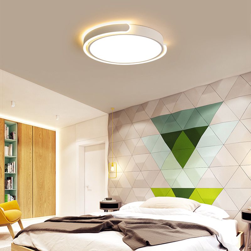 Round LED Flush Mount Lighting Modernist Flush Mounted Ceiling Lights for Living Room