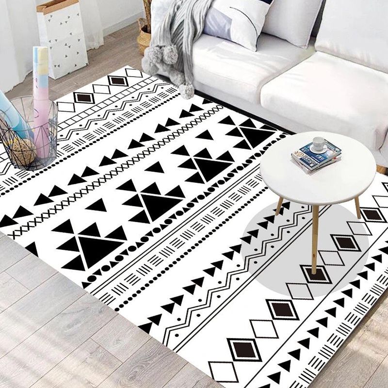 Solid Color Bohemian Indoor Rug Polyester Tribal Pattern Carpet Non-Slip Backing Rug for Home Decor