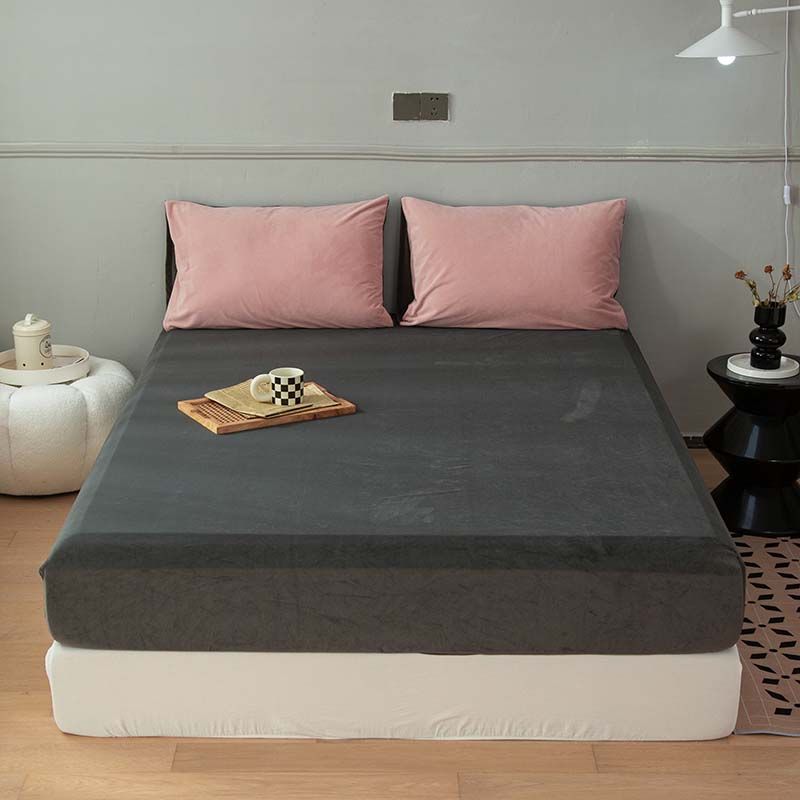 Solid Color Bed Sheet Non-Pilling Fade Resistant Polyester Bed Sheet