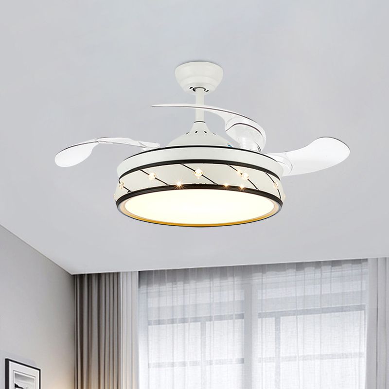 19.5 "brede witte LED Semi Flush Light Simple Metal Round Flush Mount Plafingventilator met 3 bladen