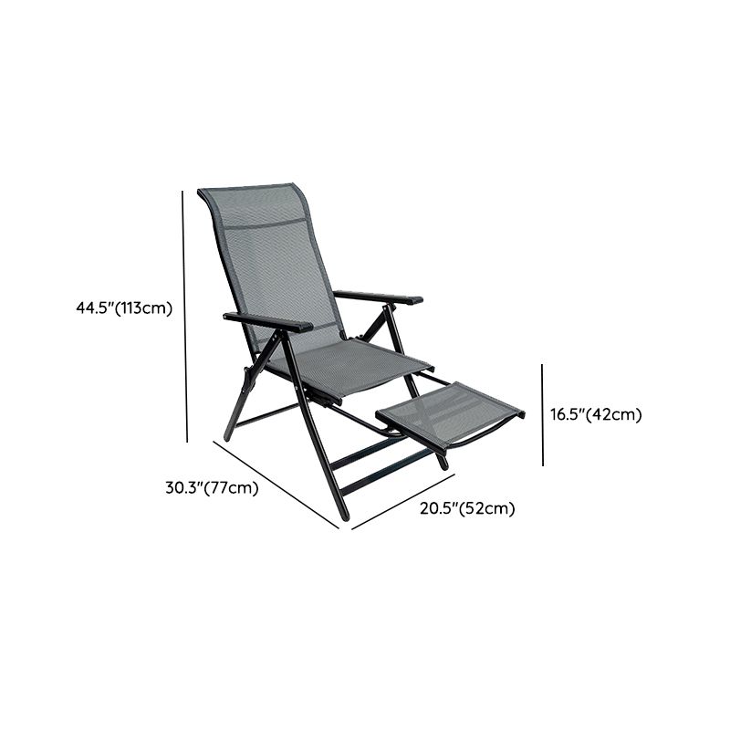 Contemporary Rocker Standard Recliner in Solid Color Recliner