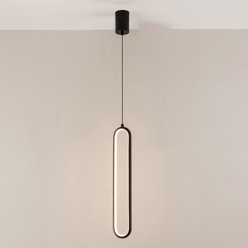 Minimalist Pendant Light Metal Linear LED Pendant Lamp in Black and Gold