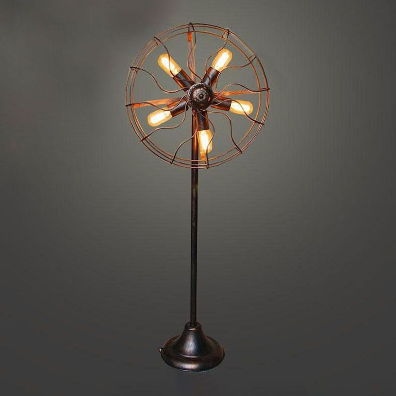 Antike Bronze -Lüfter -Design -Stehlampe mit Käfig Schatten rustikaler Dachboden Schmiedeeisen 5 Lichter Innenbodenleuchte