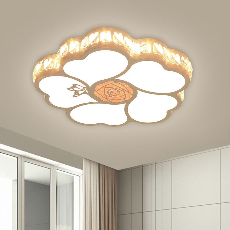 Minimalism LED Flush Light White Flower Ceiling Mounted Fixture with Beveled Crystal Shade