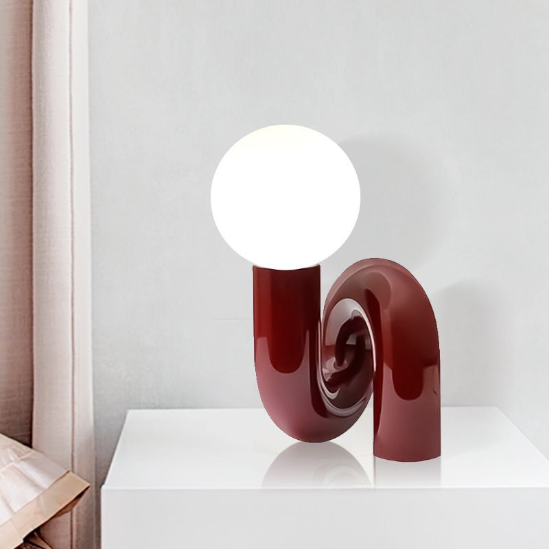 Twist Artistic Base Glass Globe Table Lamp Nordic Style Simplicity Resin Lighting Fixture in Red