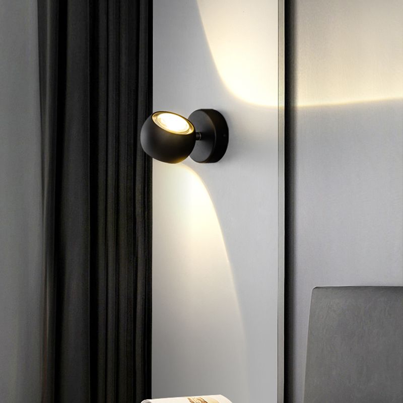 Metal Wall Lamp Modern Style Globe Shape Wall Mounted Lighting for Bedroom